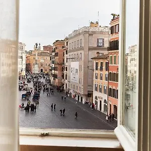2* Гостевой дом Spagna Luxury